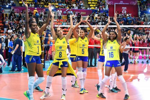 Brazil wins the 2016 women's Volleyball Grand Prix